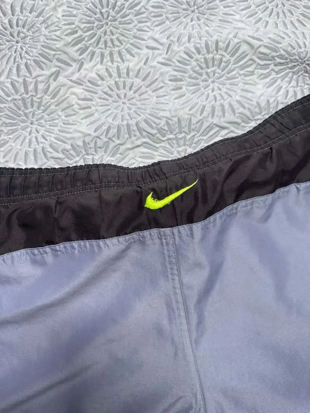 Nike Men's M Gray and Neon Yellow Swim Surf Board Shorts